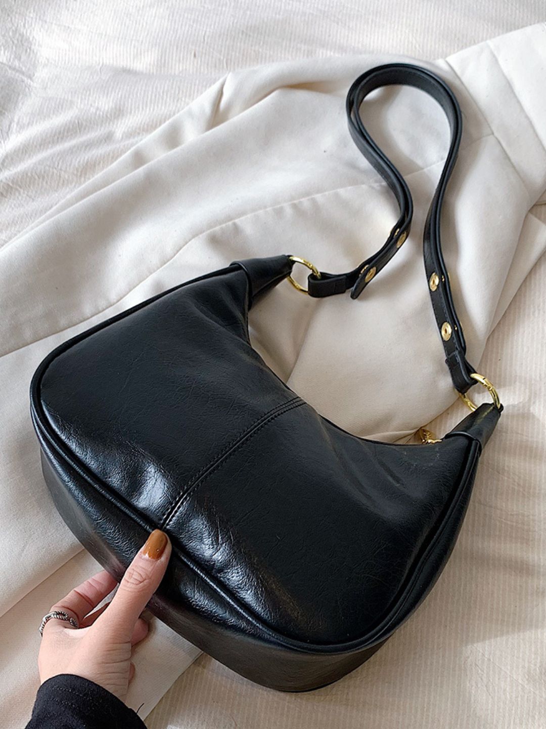 Serene Shoulder Bag